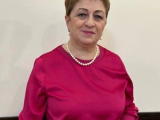 Владимир Занҭариа ауаҩы дизааигәан, иара еиҧш аҵара змаз иахьа иҧшаара уадаҩуп, зымҽхак ҭбааз ахатәра дҳацәцеит, лҳәеит Аҧсуа радио аефир аҿы апоетесса Гәында Сақаниаҧҳа