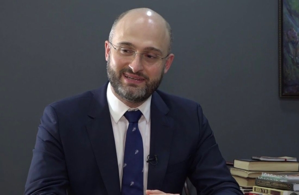 Ираклий Хинтба о сентябрьских Больших гастролях Санкт-Петербургского театра &laquo;Балтийский дом&raquo;, которые пройдут в Абхазии на&nbsp;сцене&nbsp;РУСДРАМа.