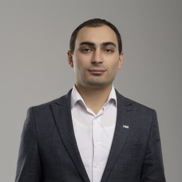 Ефрем Хагба рассказал в эфире Абхазского радио о участии в 4 Конгрессе молодых ученых, который проходит в&nbsp;эти&nbsp;дни&nbsp;в&nbsp;Сочи.