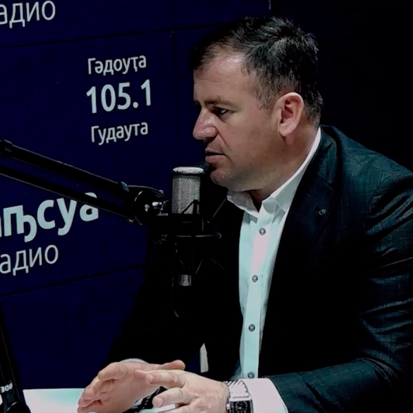 Икоммерциатәым иавтаномтәу аиҿкаара "Аԥсны акоманда" аԥҵоуп ҳҳәынҭқарраҟны.