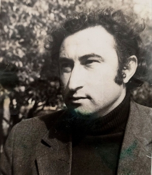 Аԥсуа радио ишәыднагалоит Рауль Лашәриа иира мшы 80-шықәса ахыҵра иазку адырраҭара ҷыда.