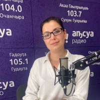 Детский кардиолог Ирина Бондарева рассказала в передаче «Асас» о том, при каких симптомах стоит посетить доктора, какие исследования в области сердечно-сосудистых заболеваний можно провести в Детской больнице.